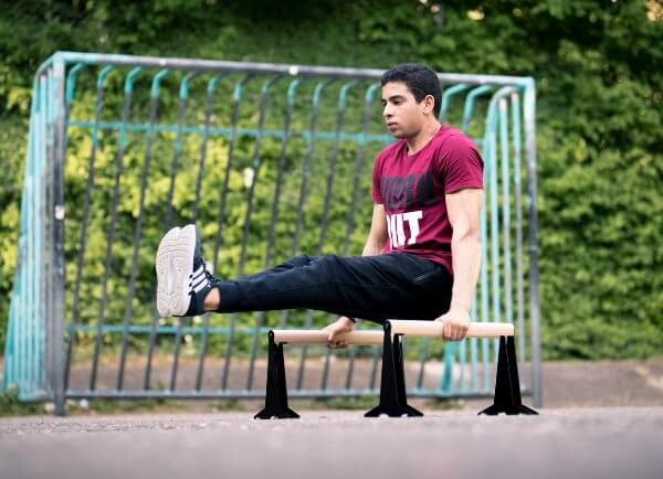 Parallel training - advantages, variations and top exercises